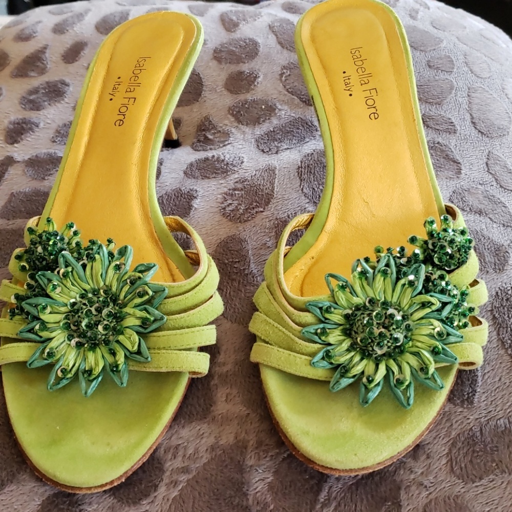 Isabella Fiore Sandals